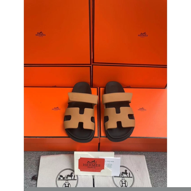 H**mes sandals